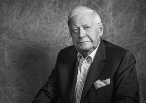 HELMUT SCHMIDT (1918-2015)